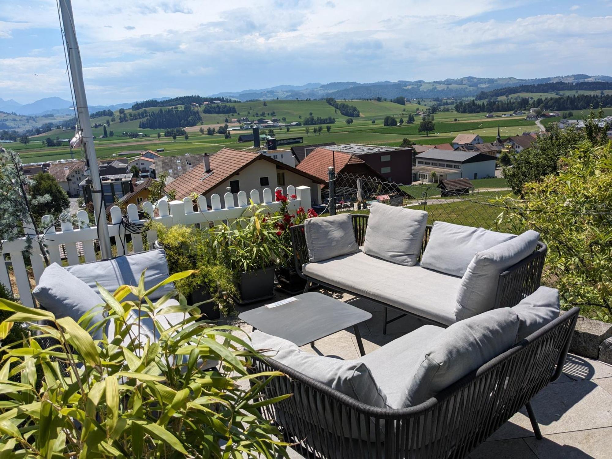 Apart Hotel Near Lucerne Ruswil Exterior foto